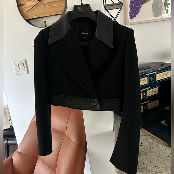 Mackage - 2-in-1 Double-Face Wool and Lamb Leather Coat with Detachable Skirt. - Picture 6 of 8